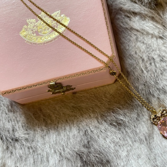Juicy Couture Necklaces - Picture 2 of 3